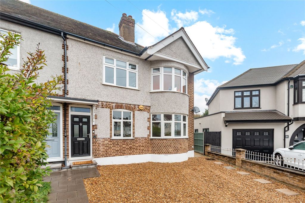 Property photo 1 of 12 Front