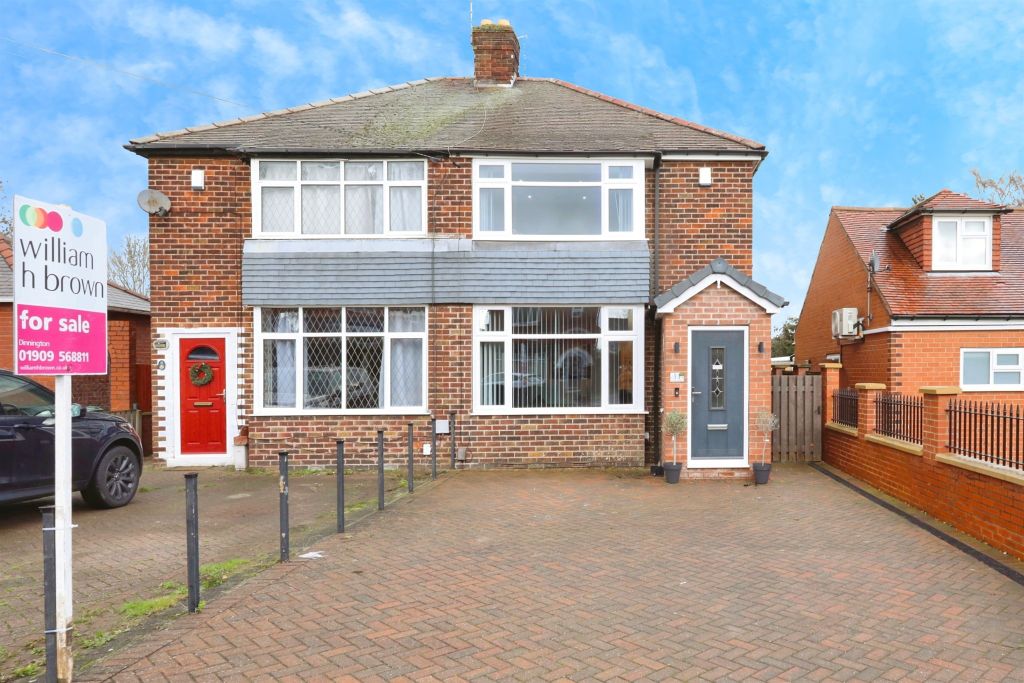 Property photo 1 of 18