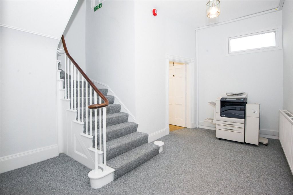 Property photo 3 of 4 Picture No. 03