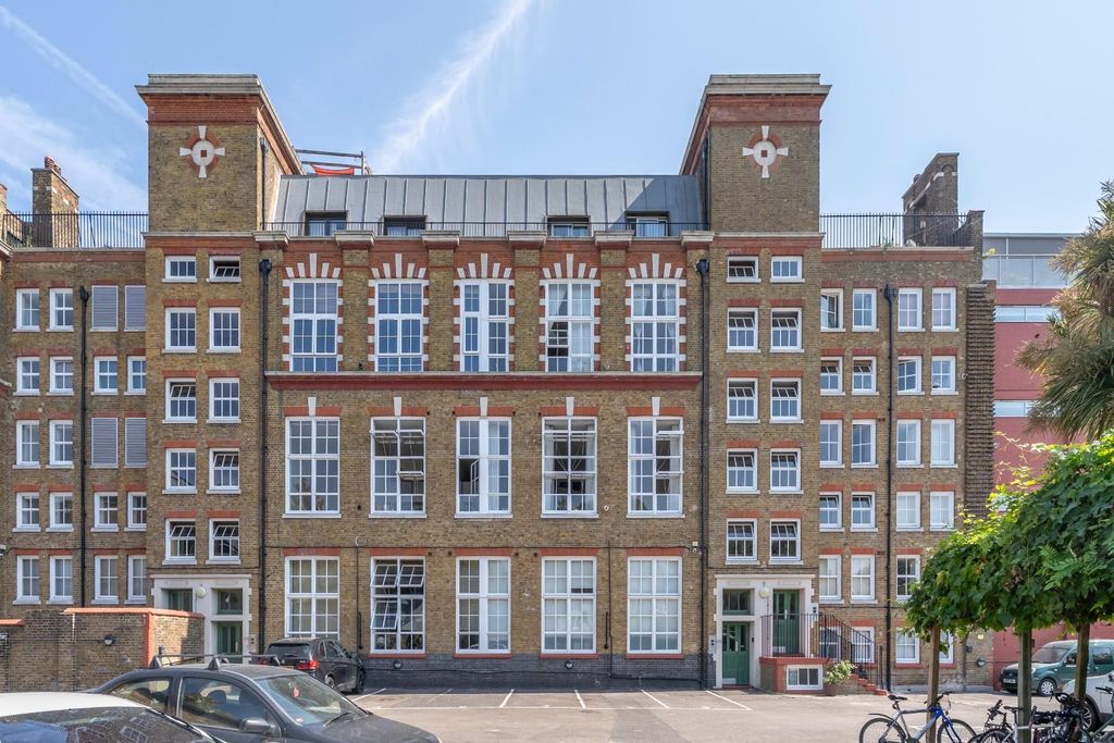 Property photo 1 of 13 Img14.Jpg