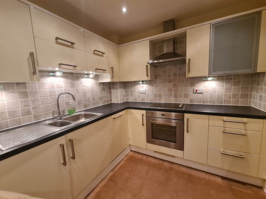 Property photo 2 of 5