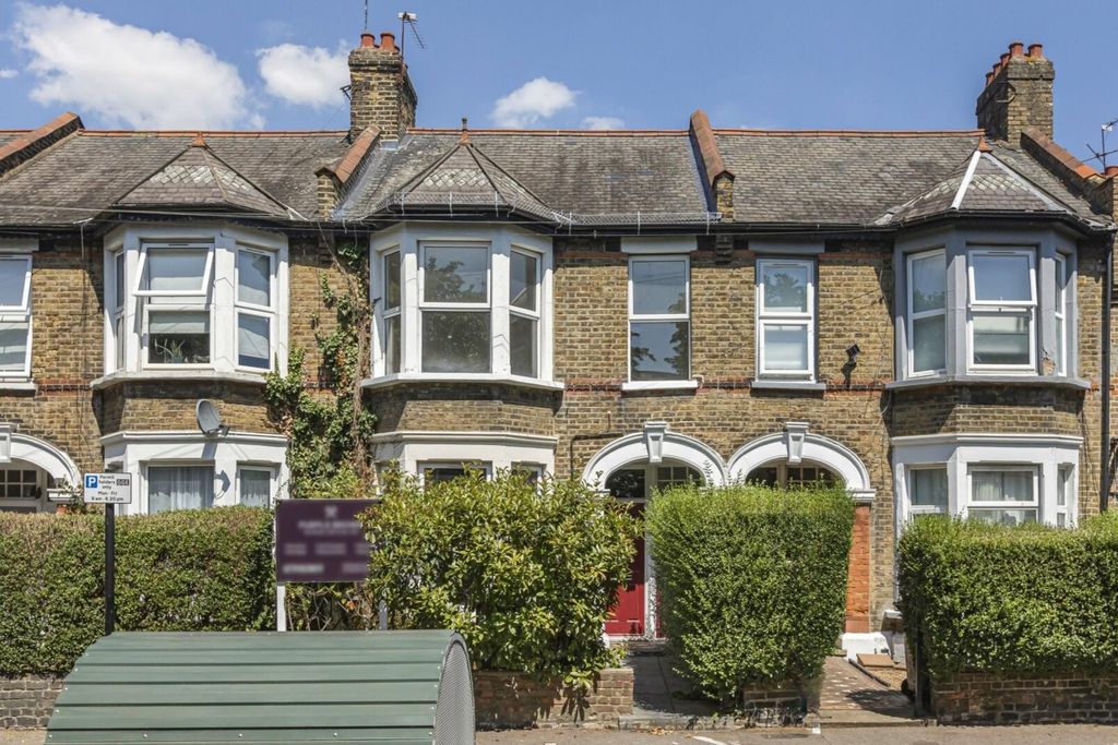 Property photo 1 of 37 1