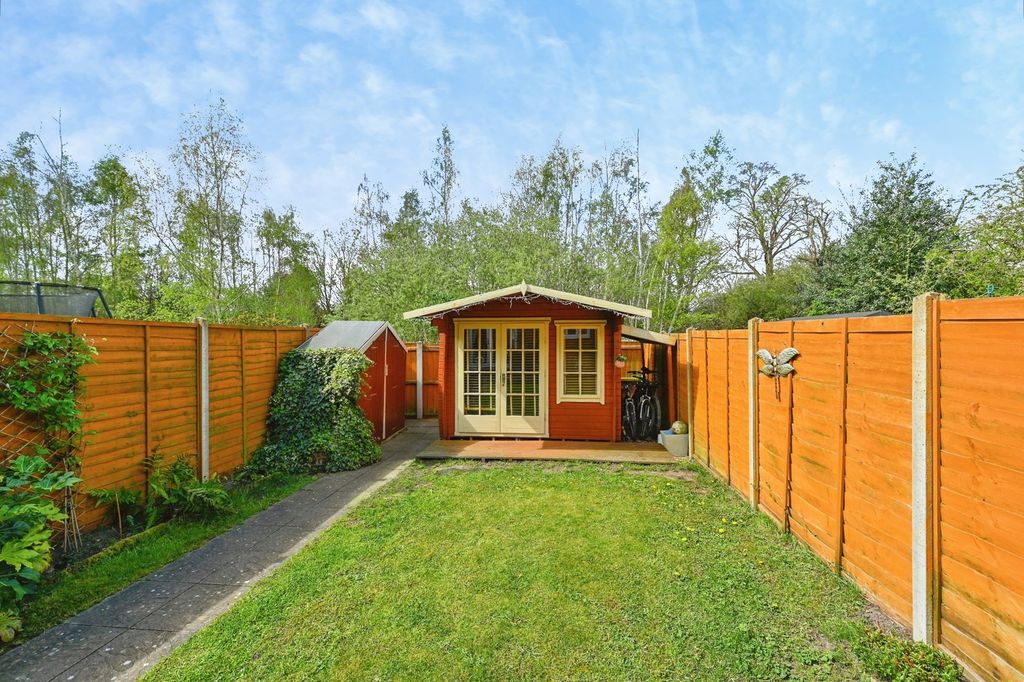 Property photo 2 of 24 Pbox-Img.Jpg