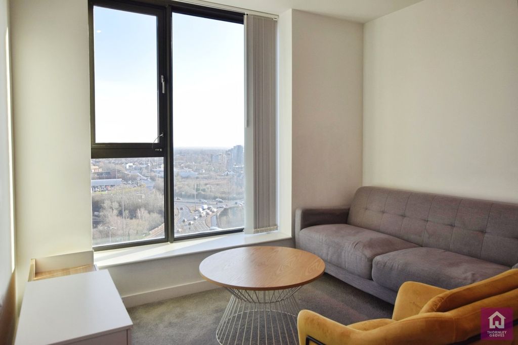 Property photo 2 of 18 Picture No. 19