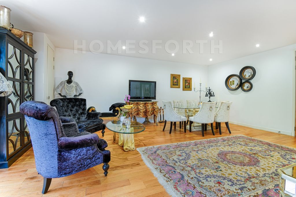 Property photo 2 of 13 Photo 8