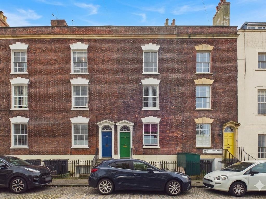 Property photo 3 of 18 1 - Georgian Townhouse For Auction, Redcliffe, Bri