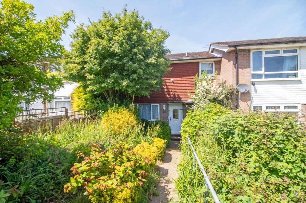 Property photo 1 of 17