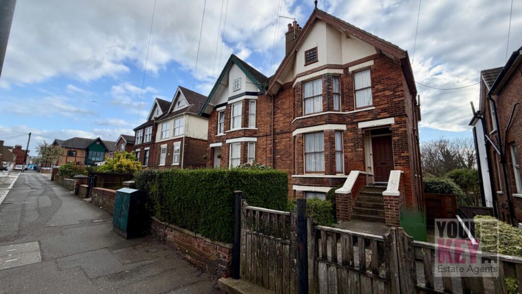 Property photo 1 of 26