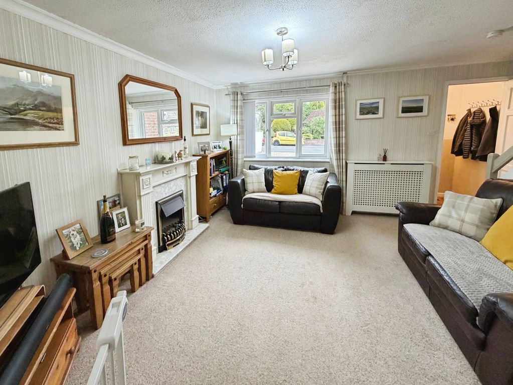 Property photo 3 of 15