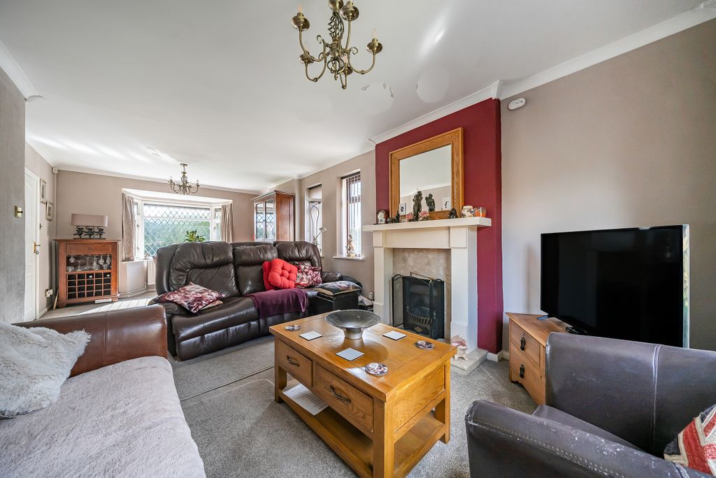 Property photo 3 of 22 1258233 (2)