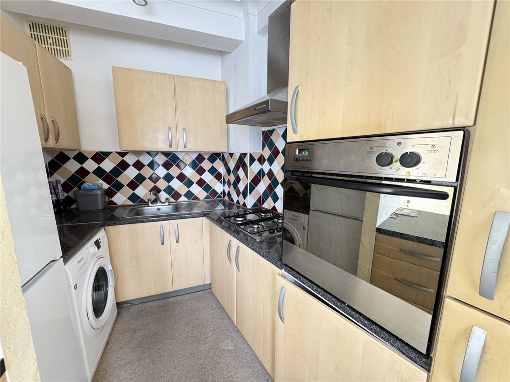 Property photo 3 of 11 Picture No. 04