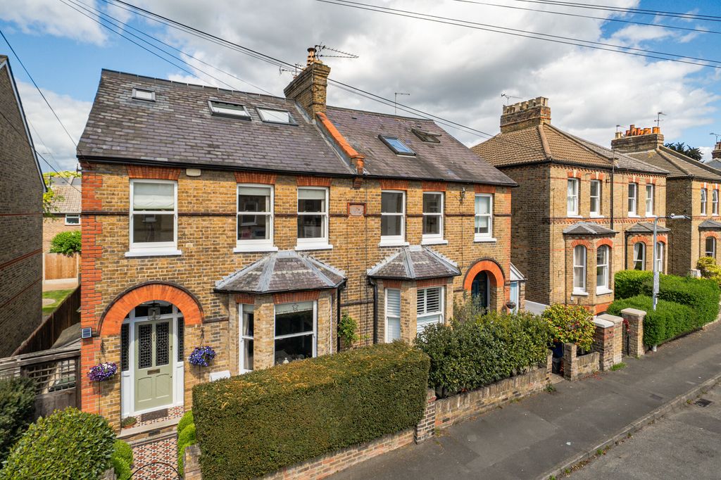 Property photo 1 of 14