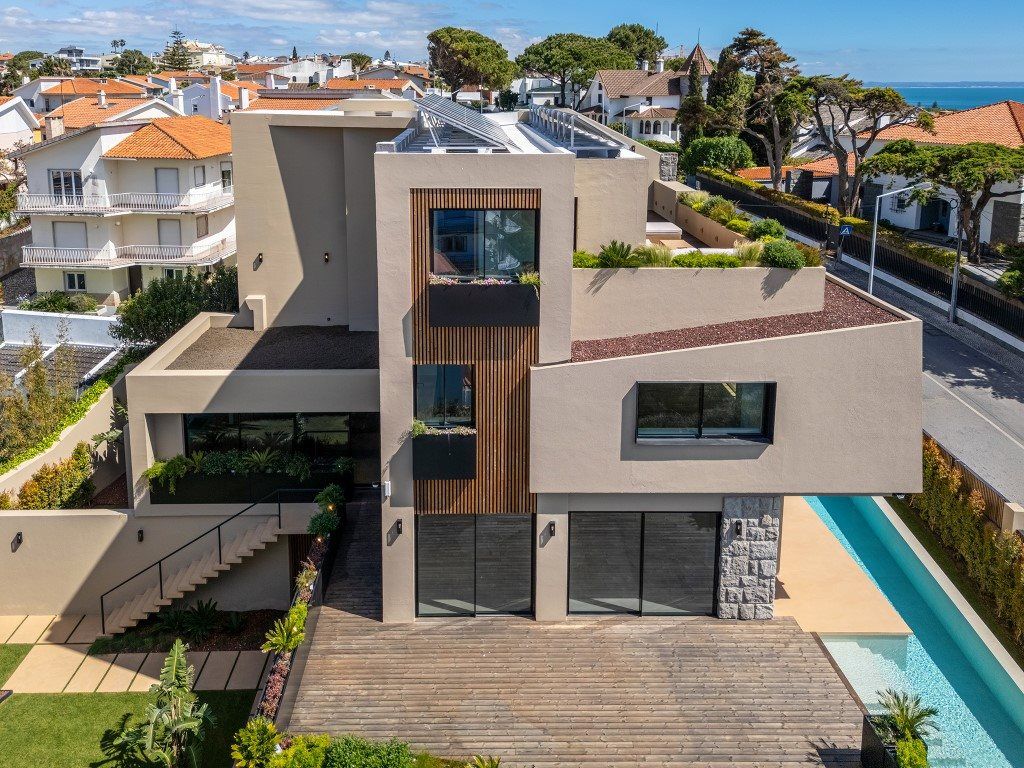 Property photo 1 of 39 Ocean Views Redefined | Parede | Cascais, Portugal