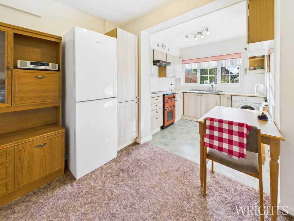 Property photo 3 of 17 Kitchen/Diner