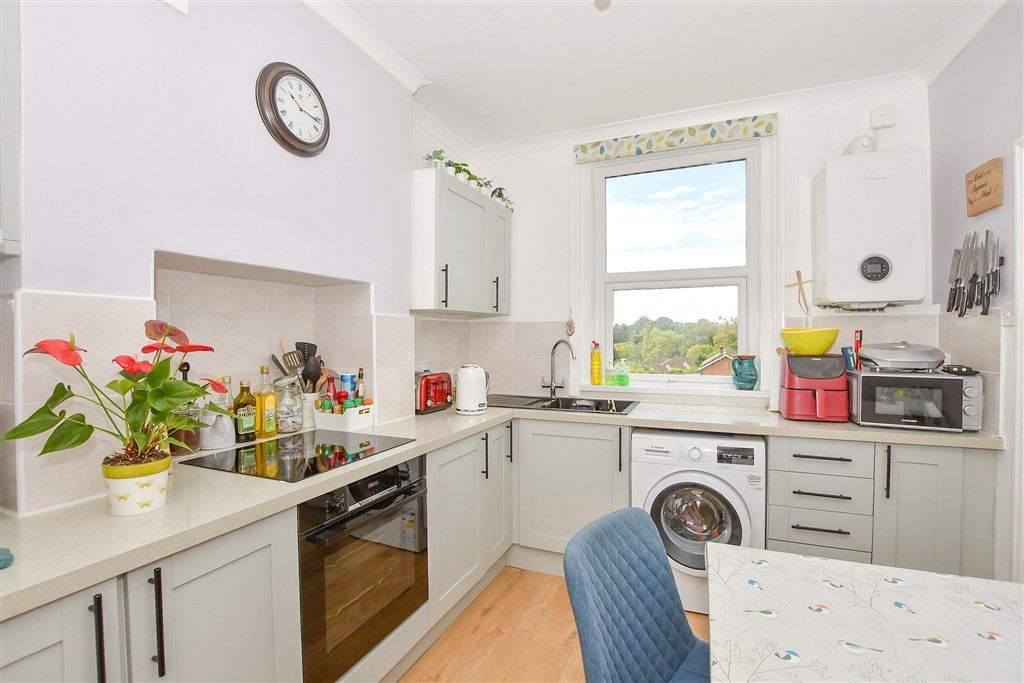 Property photo 3 of 9 Kitchen/Diner