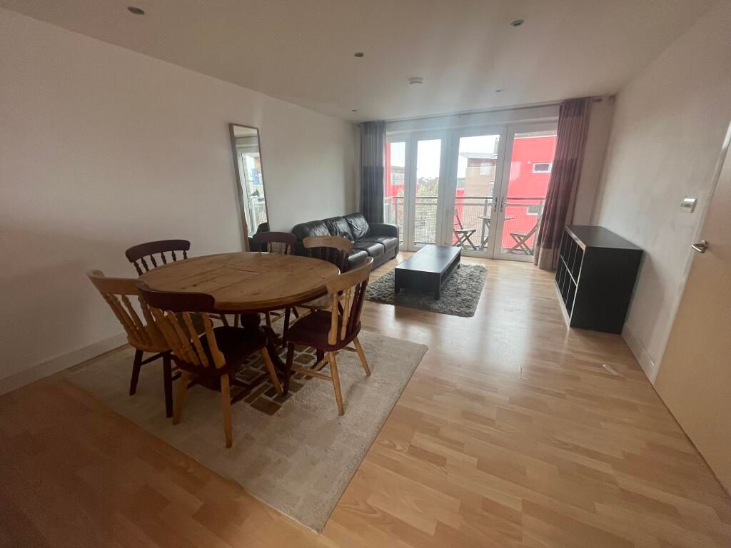 Property photo 2 of 6