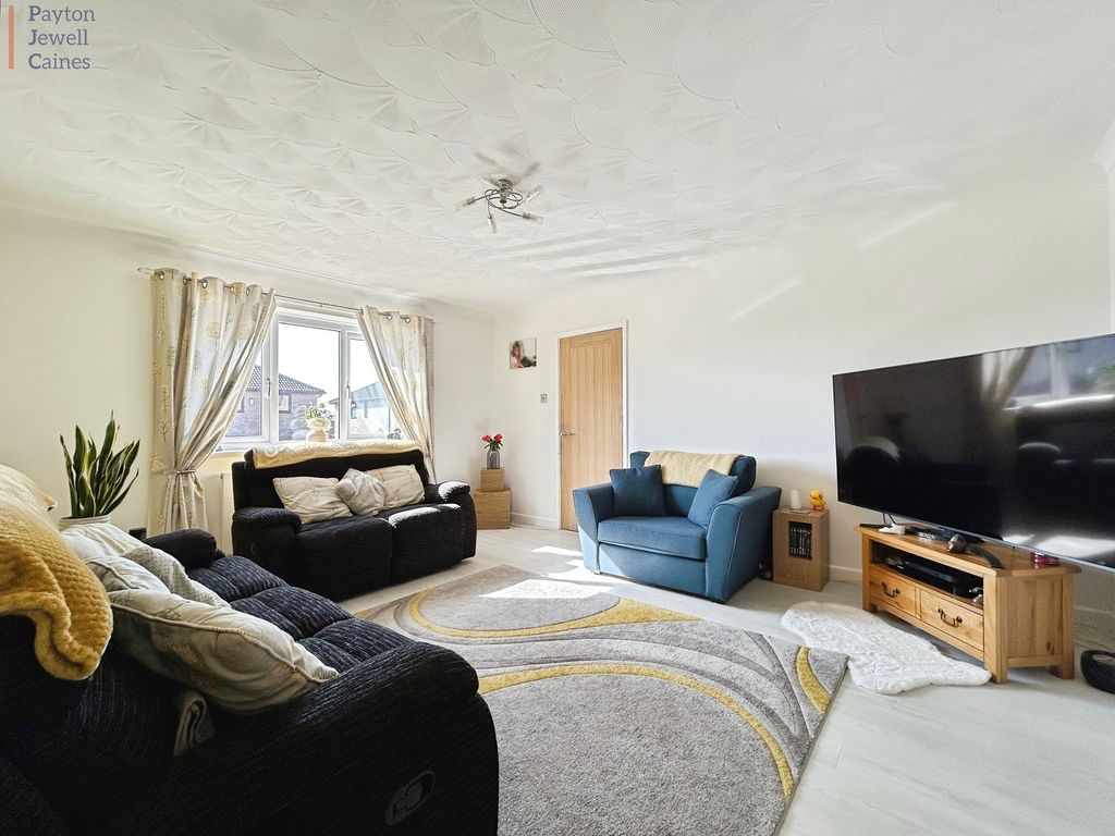 Property photo 2 of 15 Not Specified