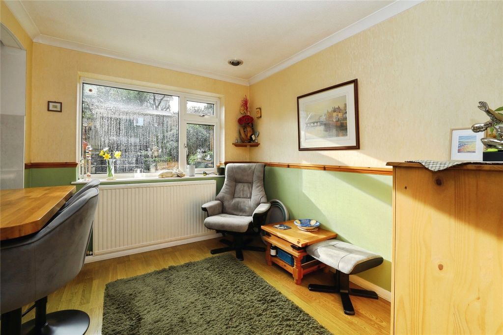 Property photo 2 of 18 Picture No. 19