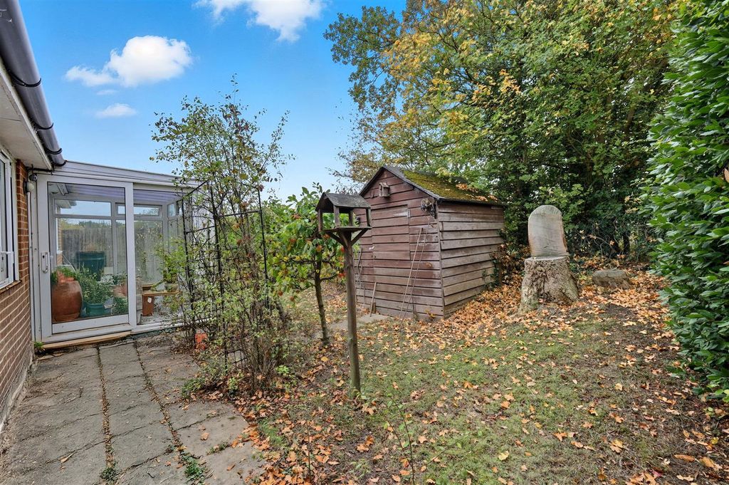 Property photo 3 of 18