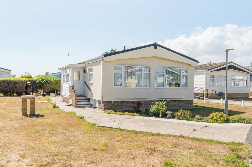 Property photo 1 of 16 1501529-7-6A734F2...