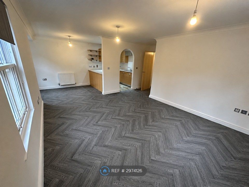 Property photo 2 of 14 Lounge Area