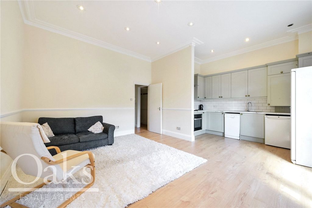 Property photo 1 of 10 Picture No. 02
