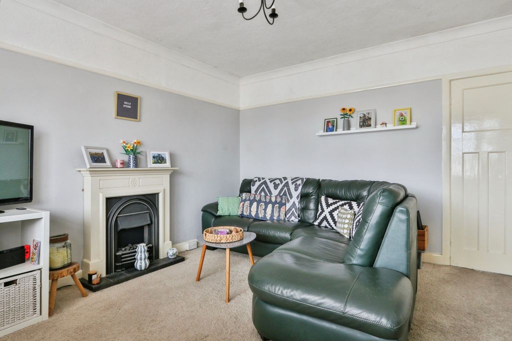 Property photo 3 of 16 Photography