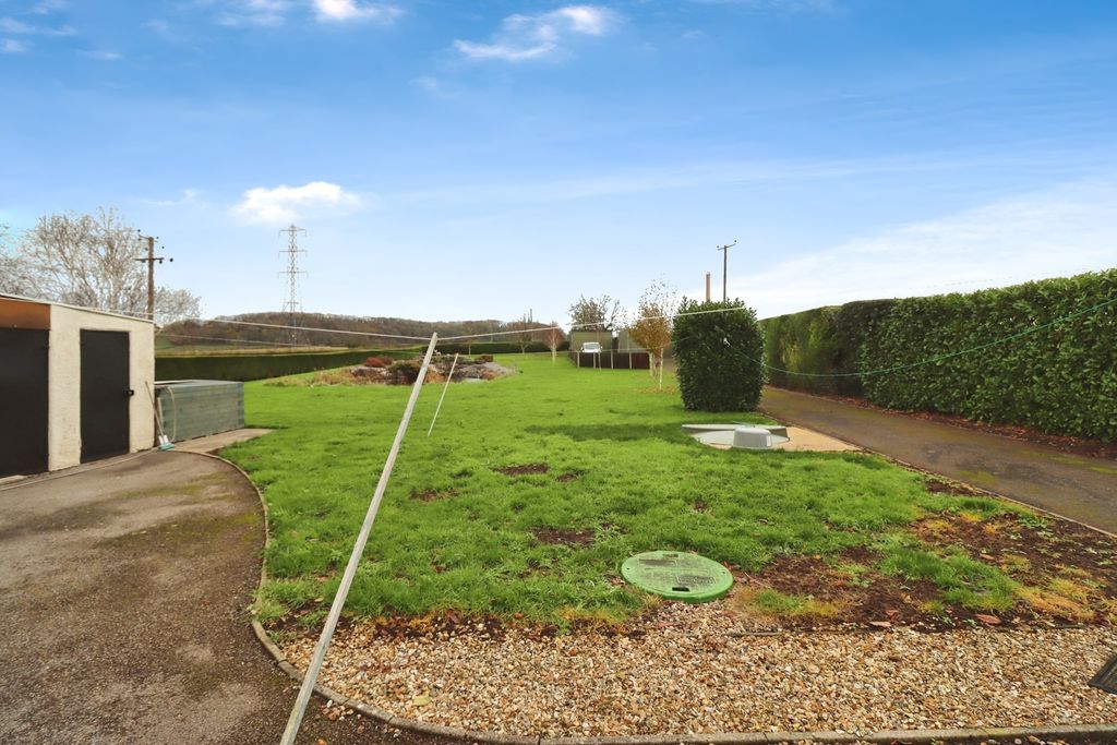 Property photo 2 of 24 Rear Garden