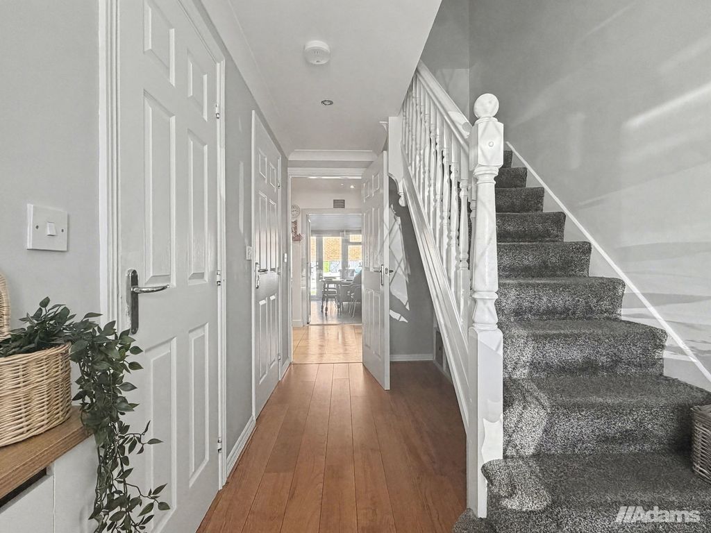 Property photo 3 of 30