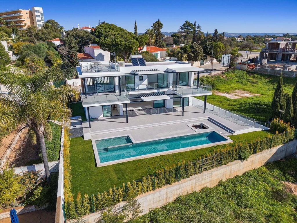 Property photo 1 of 30