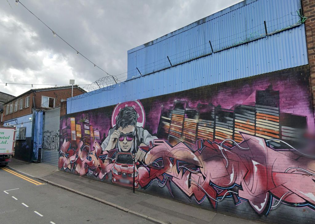 Property photo 1 of 14 25 Lower Trinity Street 1.Png