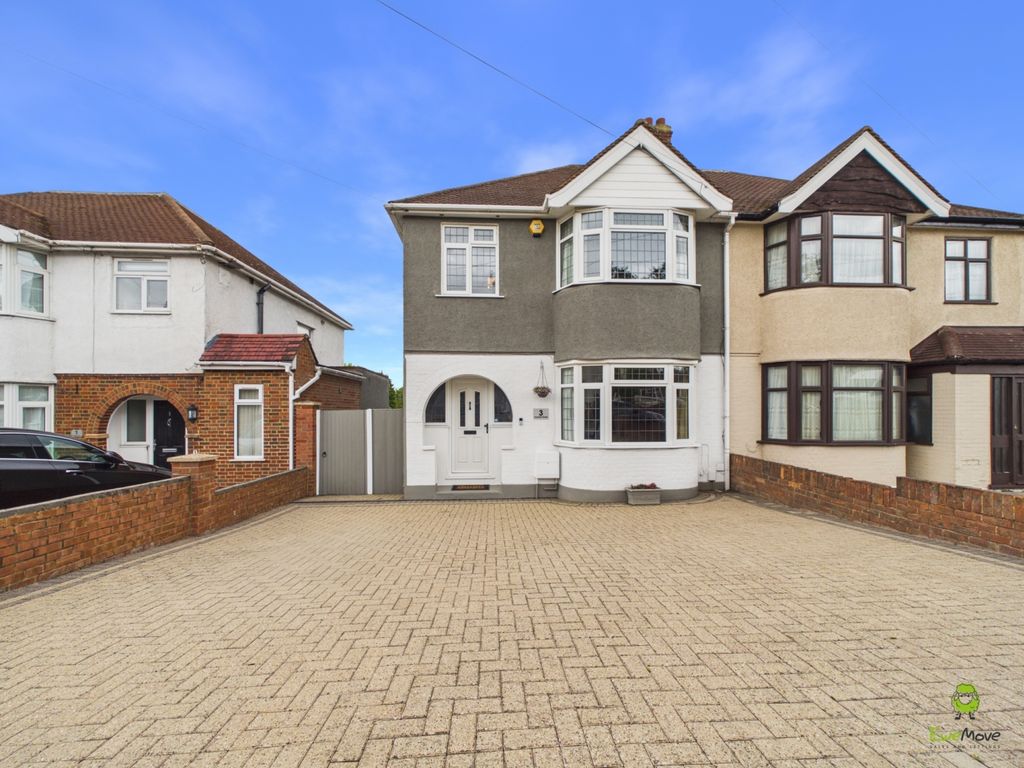 Property photo 1 of 18 Presented By Clinton At Ewemove Bexleyheath And Da