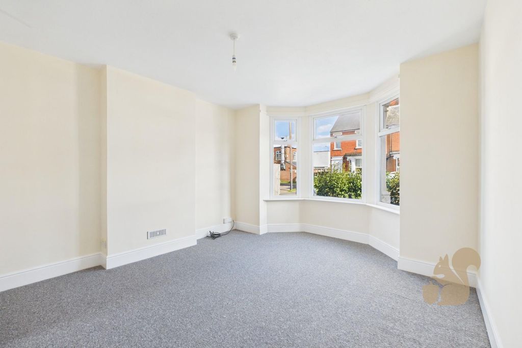 Property photo 3 of 12 Cam05565G0-Pr0053-Still002.Jpg