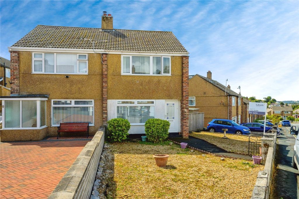 Property photo 1 of 17 Picture No. 01