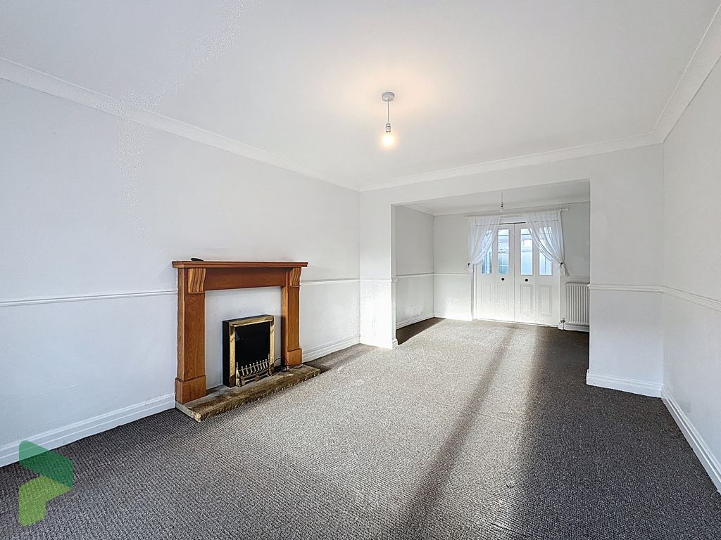 Property photo 3 of 26