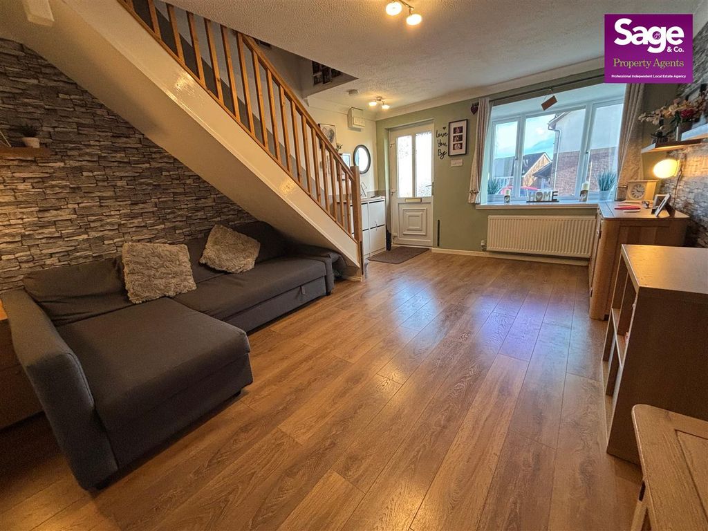 Property photo 2 of 16 Image00004 (1).Jpeg