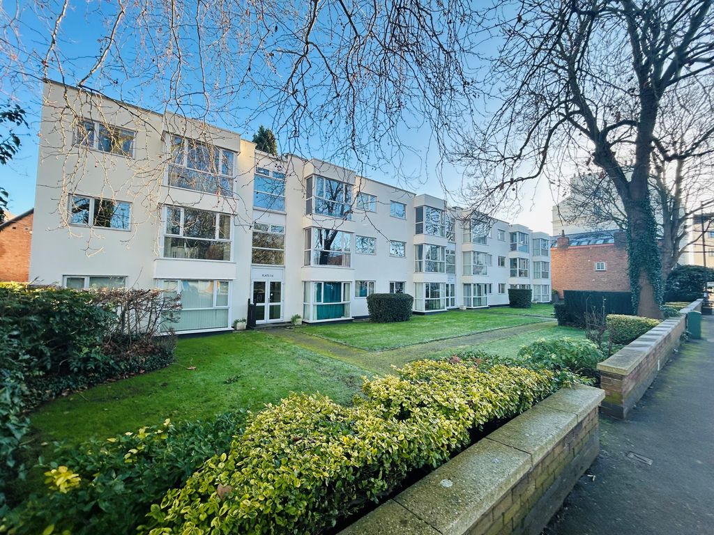 Property photo 1 of 9
