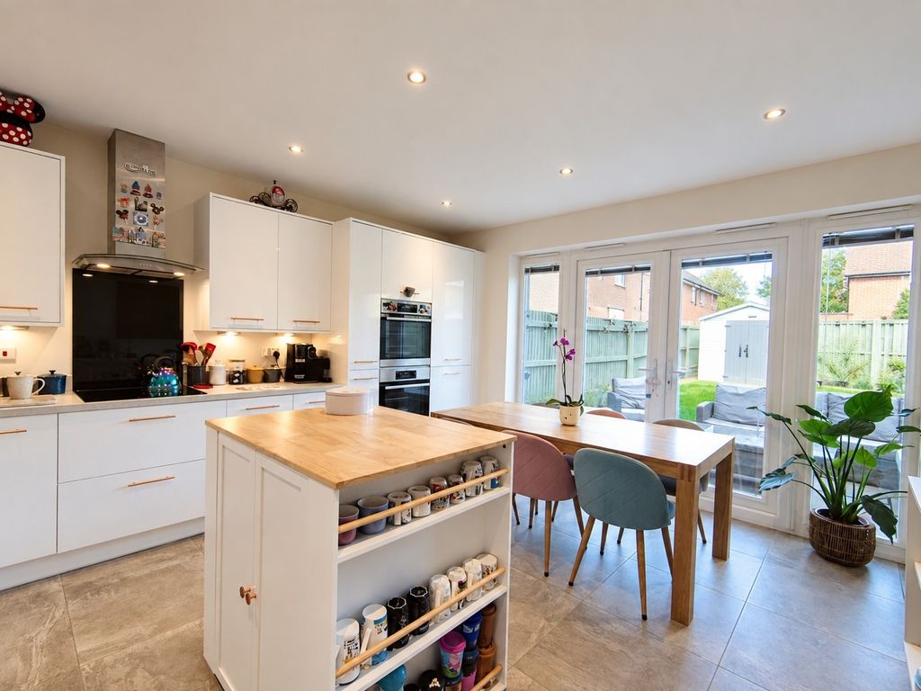 Property photo 2 of 30