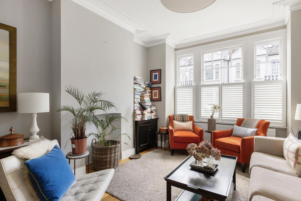 Property photo 2 of 16 Image