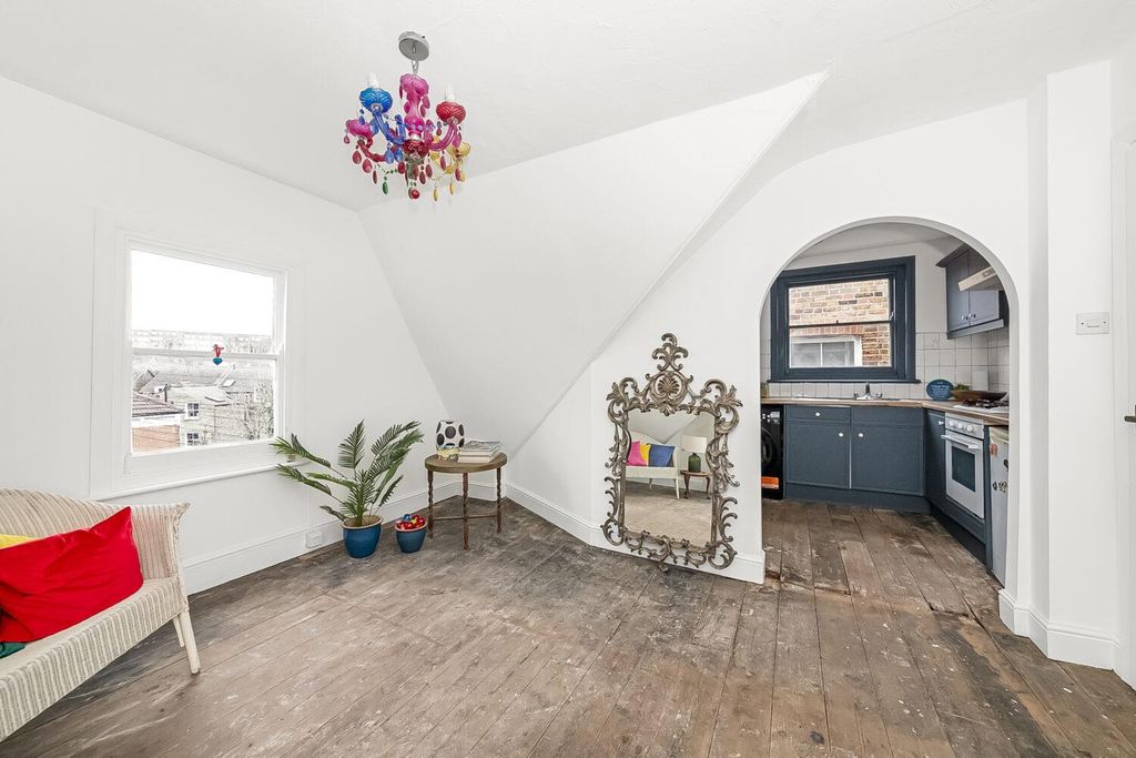 Property photo 1 of 10 3.Jpg