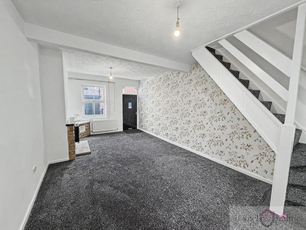 Property photo 2 of 13 Img_2498