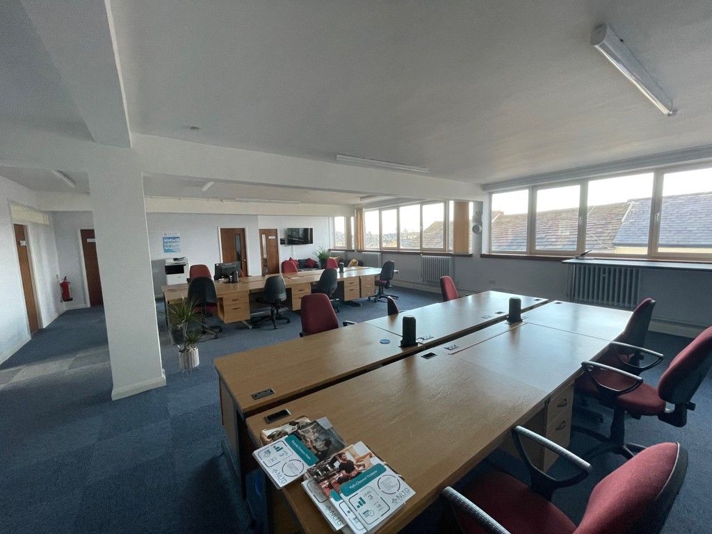 Property photo 3 of 11 Photo 9