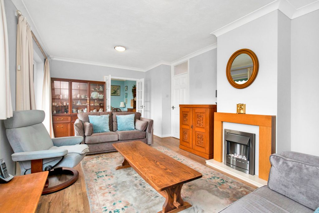 Property photo 3 of 20