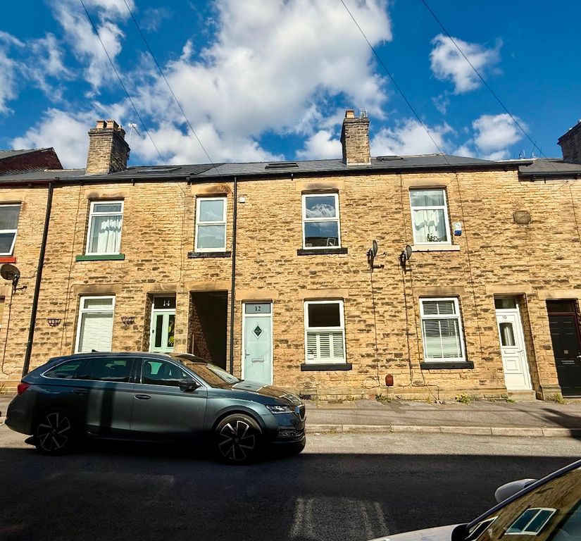 Property photo 1 of 17