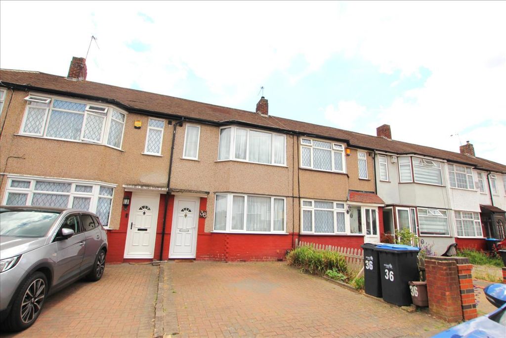 Property photo 1 of 12