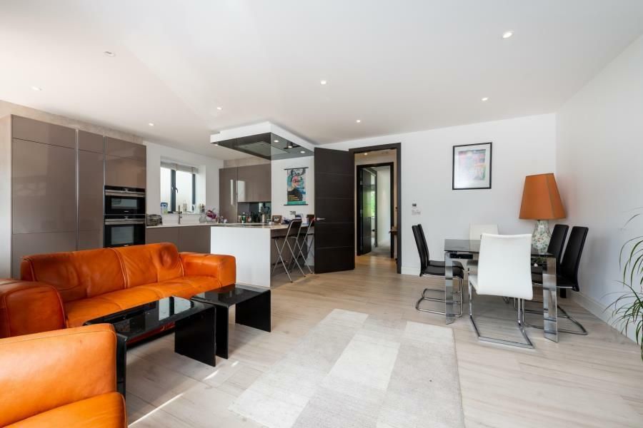 Property photo 3 of 13 3.Jpeg