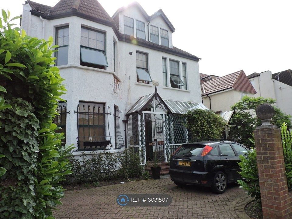 Property photo 2 of 4 External