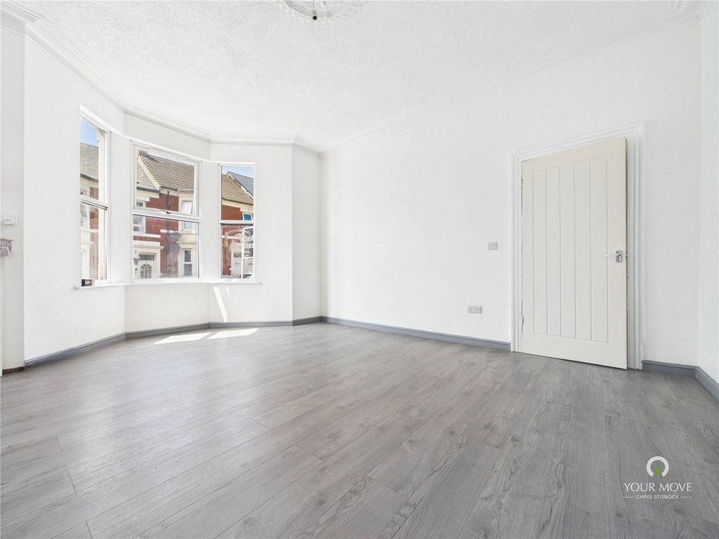 Property photo 3 of 10 Picture No. 08