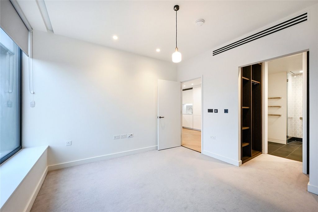 Property photo 2 of 12 Picture No. 04