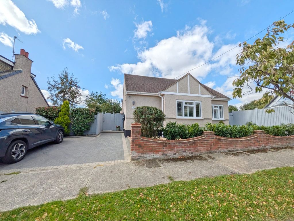 Property photo 1 of 24 4540281